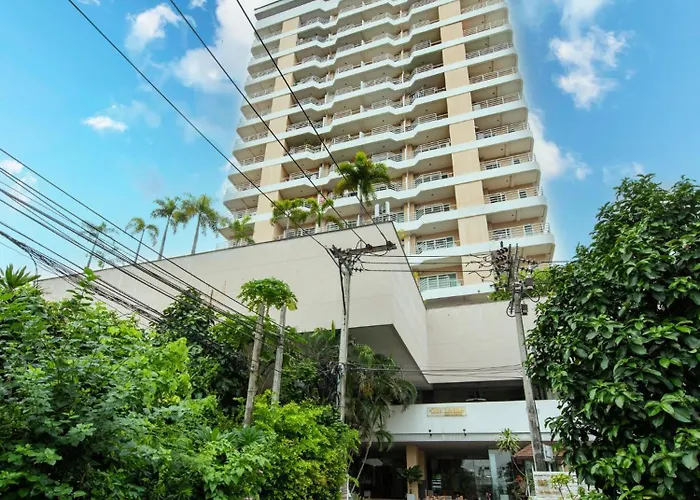 Luxe Design L Wellness & Tropical Retreat L No Fee 公寓 曼谷