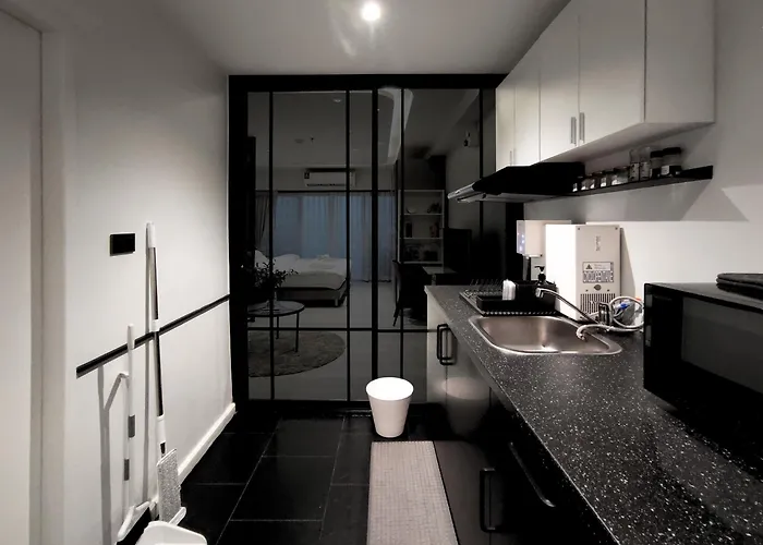 Luxe Design L Wellness & Tropical Retreat L No Fee * 曼谷